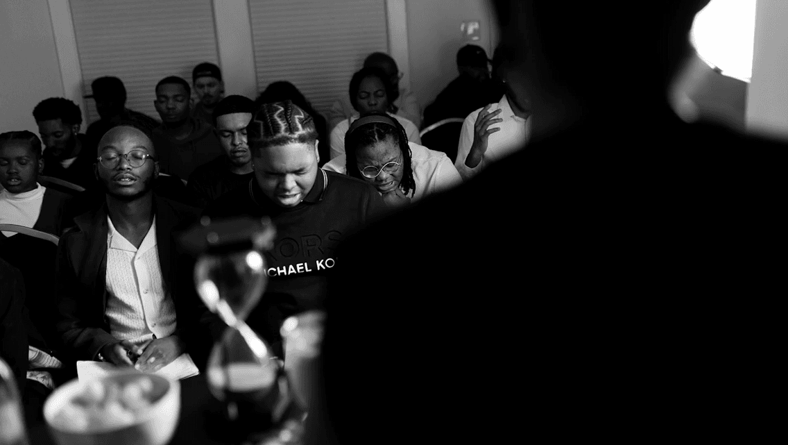 Congregation engaged during a teaching moment